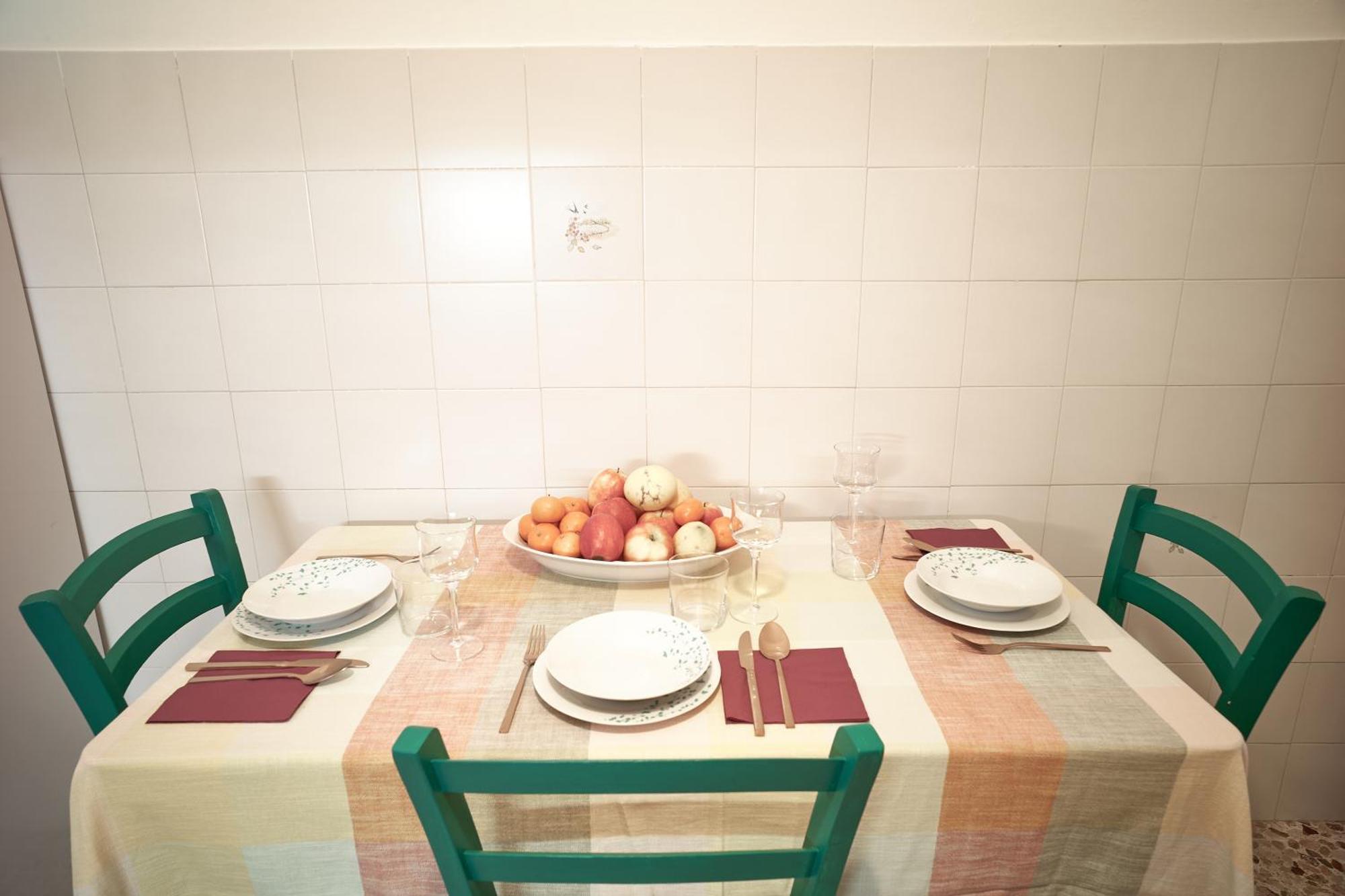 La Casa Fra La Storia E Il Mare Apartment Imperia Bagian luar foto
