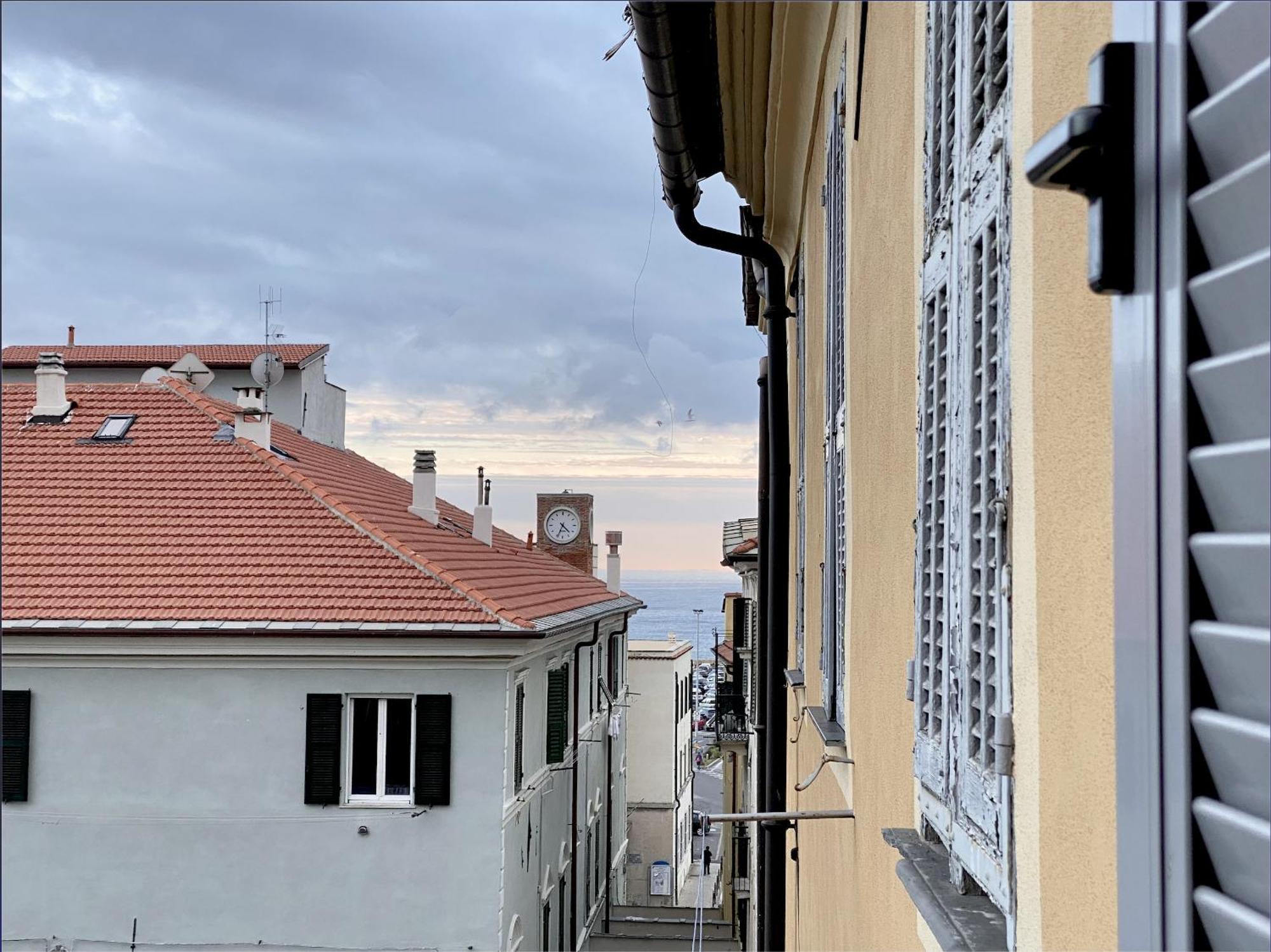 La Casa Fra La Storia E Il Mare Apartment Imperia Bagian luar foto